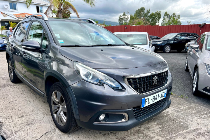 PEUGEOT 2008